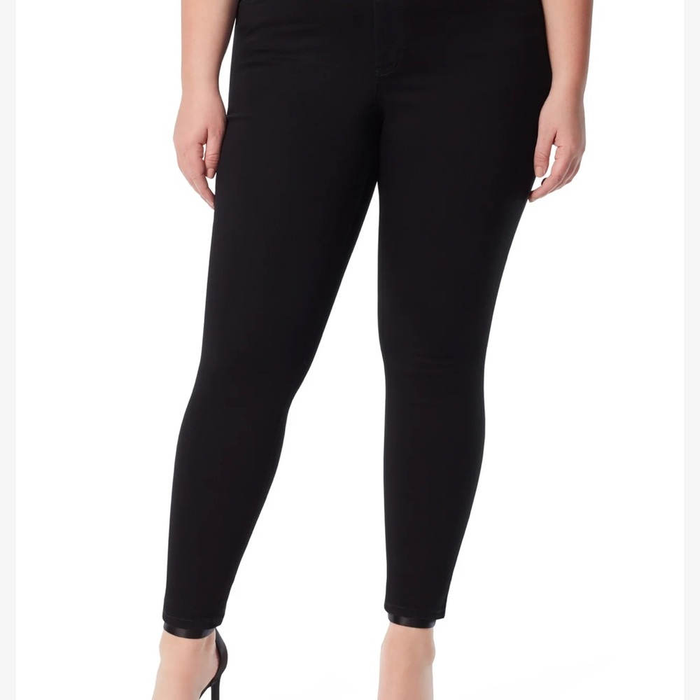 Jessica Simpson Black High Rise Skinny Jeans - Picture 5 of 11